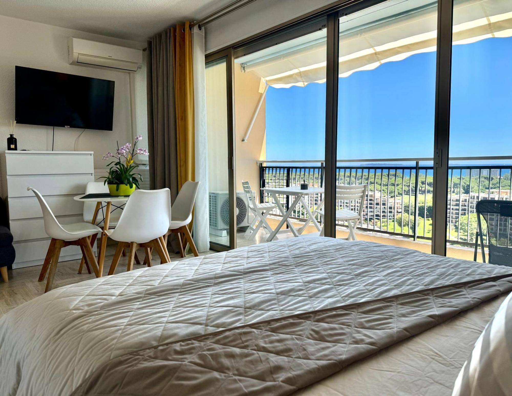 My Resid Appart Cannes Marina Vue Mer Мандельё-ла-Напуль Экстерьер фото