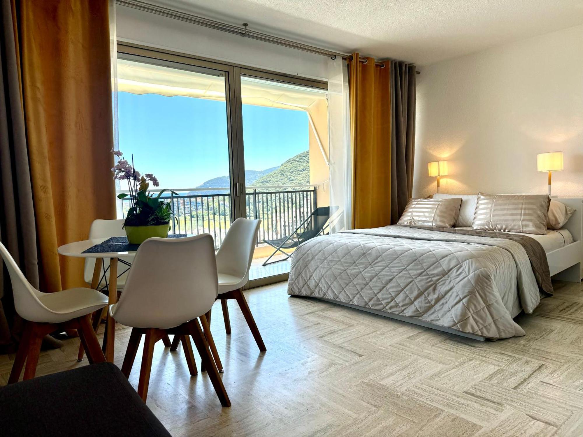 My Resid Appart Cannes Marina Vue Mer Мандельё-ла-Напуль Экстерьер фото